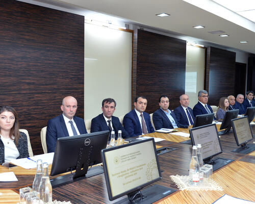 vergi-ve-hesabatliliq-isci-qrupunun-iclasinda-qarsida-duran-baslica-hedefler-mueyyen-edilib